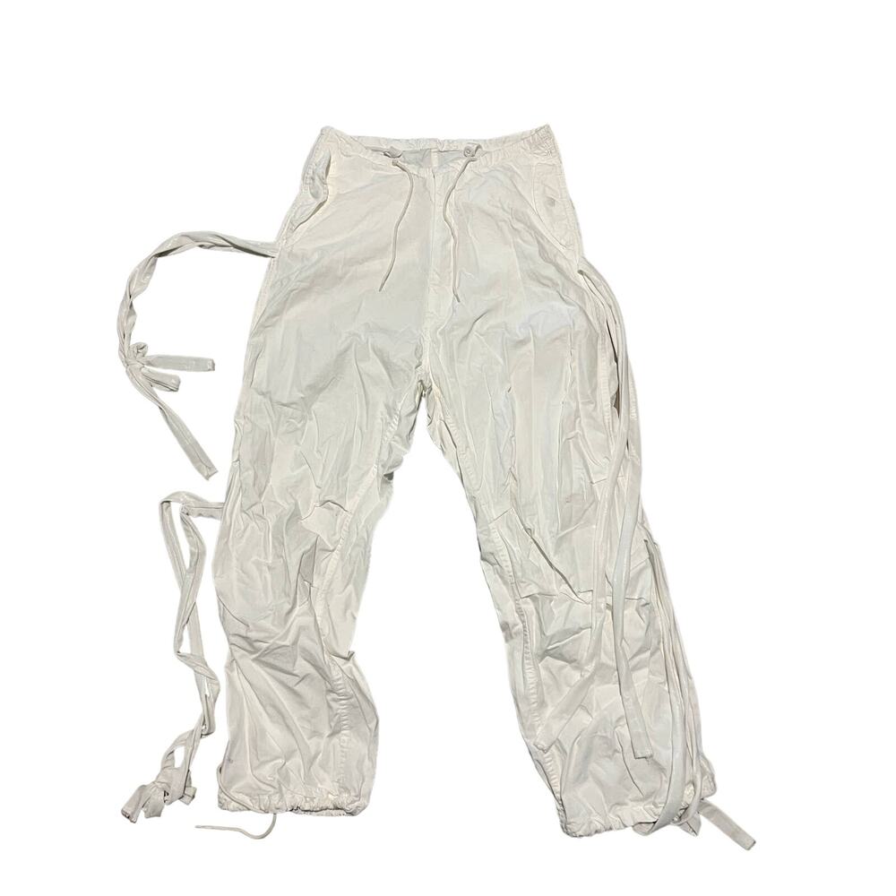 White pants (Kehlani BWR tour pants)